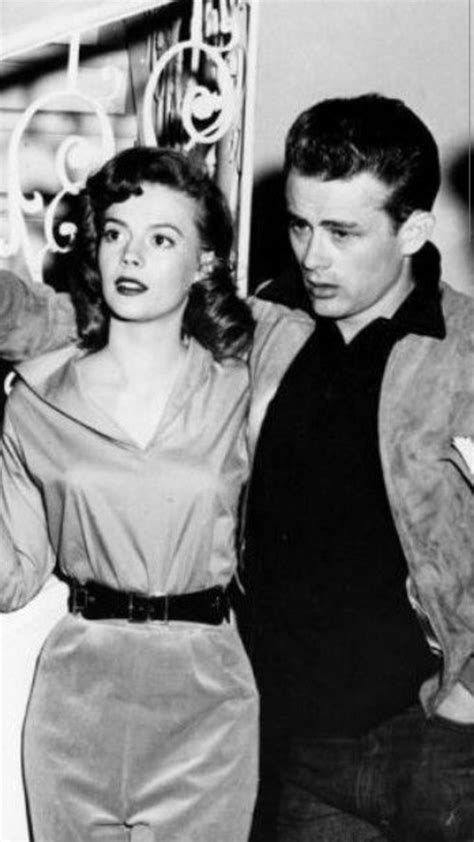 James Dean & Natalie Wood, 1955 : r/OldSchoolCelebs