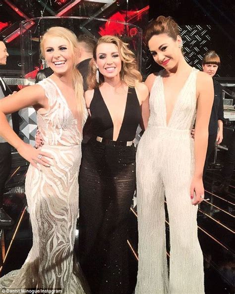 4 Hot Sexy Mahalia Simpson Bikini Pics