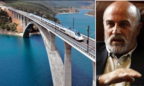 El dueño de Puentes y Calzadas divide su grupo patrimonial en tres