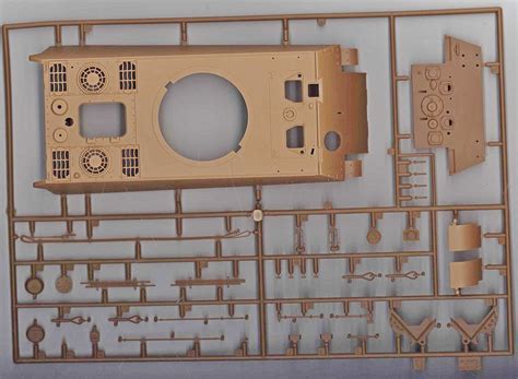 Zvezda 3601 King Tiger AUSF B Henschel Turret German Heavy Tank