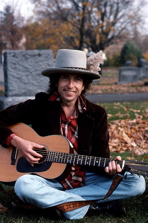 The Rolling Thunder Revue - Bob Dylan by Ken Regan - Snap Galleries Limited