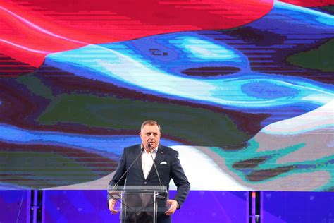 Milorad Dodik čestitao Dan Srpskog jedinstva slobode i nacionalne