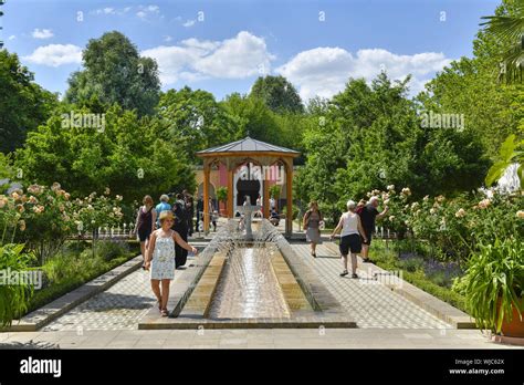 berlin  germany gardens gardens   world garden gardens
