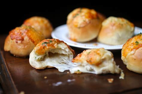 Recipe Index Yammie S Noshery Peeta S Stuffed Cheese Buns