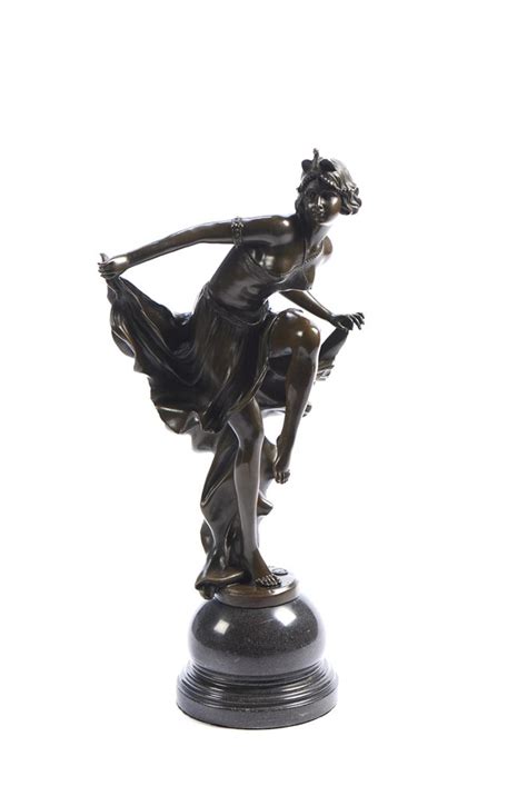 Lot Figura Feminina Escultura Em Bronze Cm