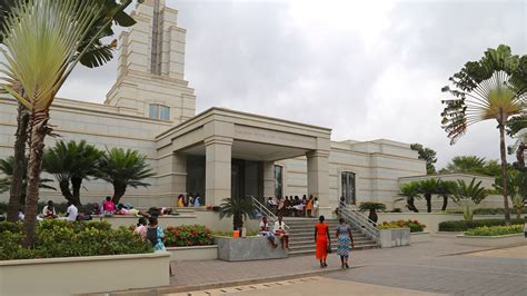 Members are reacting as the prayer roll for lds temple goes online 1