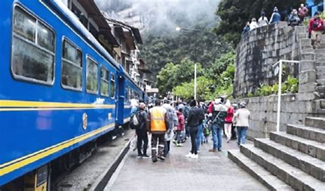 Paro Indefinido En Cusco Servicio De Tren Se Suspende Entre