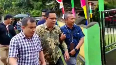 Mantan Direktur Pdau Purworejo Buronan Korupsi Ditangkap Saat Hadiri