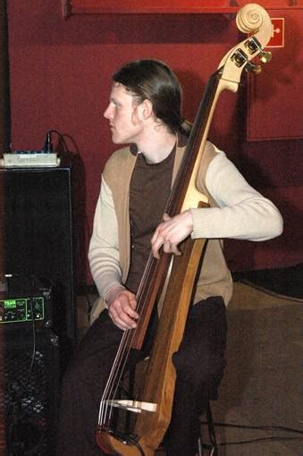 Ebass – Electric upright bass – Creative Heroes