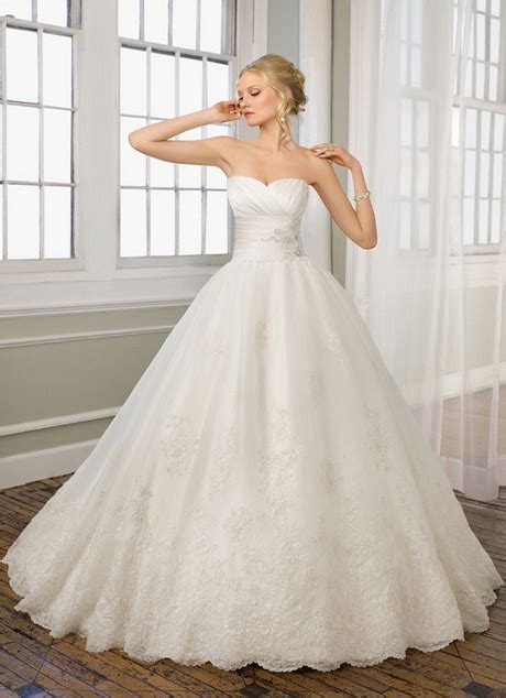 Betsey Johnson Wedding Dresses