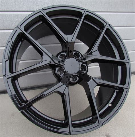 R Line MXE137 18x8 5 5x112 ET35 66 6 Black Alufelge Hr