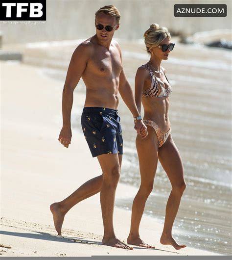 Chloe Roberts Sexy Seen Flaunting Her Gorgeous Body In A Bikini At The Beach In Barbados AZNude