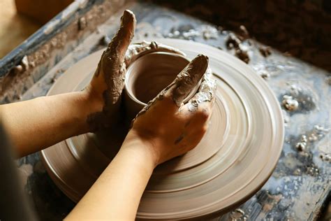 Person Molding Brown Clay · Free Stock Photo