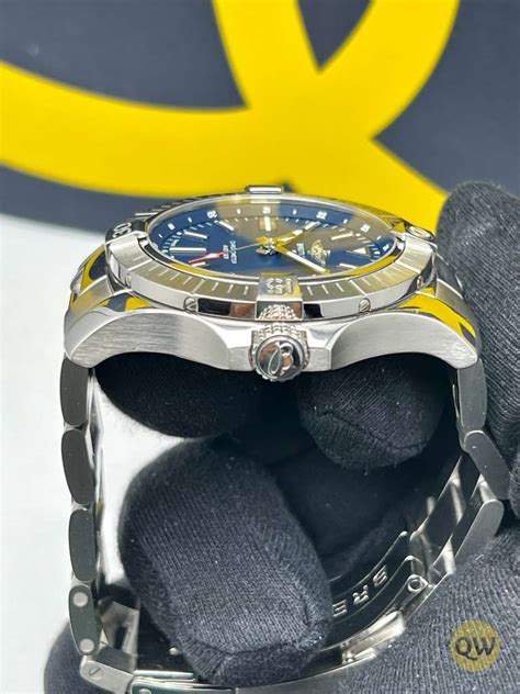 Breitling Avenger