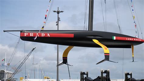 Luna Rossa Prada Pirelli Team Launch Boat 2 Youtube