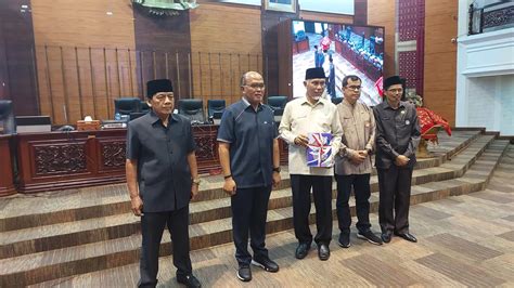 Tutup Masa Sidang Kedua Dprd Sumbar Masuk Masa Sidang Ketiga