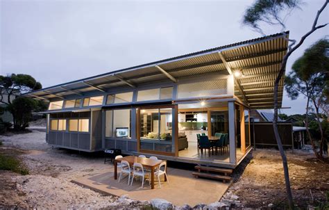 MODULAR HOUSE