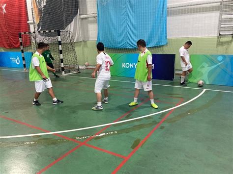 Down Sendromlu Futsal Milli Takımı nın Konya kampı devam ediyor