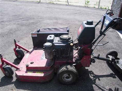 Toro Pro Line 36 ™ Lawn Care And Landscaping