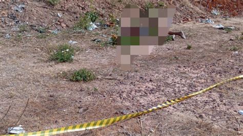 Homem Encontrado Morto Marcas De Viol Ncia Em Terreno Baldio No