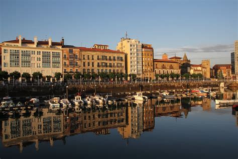 Asturias Gij N Puerto Deportivo Joan Carles Doria Flickr