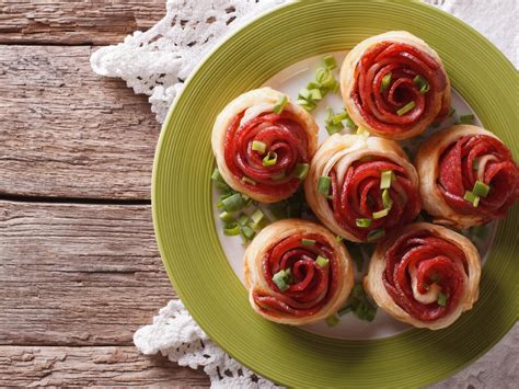 Salami Rosen In Blätterteig Einfache Snack Idee