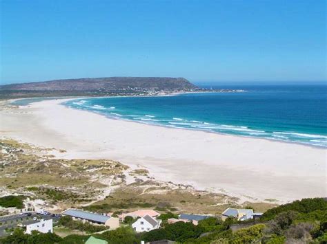 About Noordhoek Beach in Kommetjie