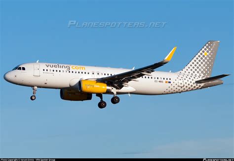 Ec Mbs Vueling Airbus A Wl Photo By Varani Ennio Vrn Spotter