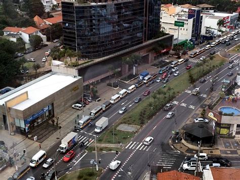 G1 Motoristas de vans fazem protesto pelas ruas da região de Campinas