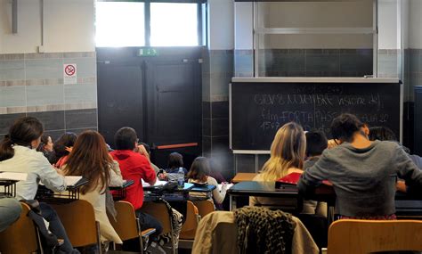 Liceo Scientifico Fonseca Ecco I Vincitori Della Gara Letteraria Il