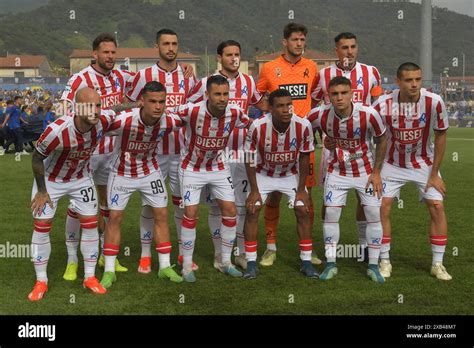 Team Of VIcenza Lineup During Final Playoff Carrarese Calcio Vs L R