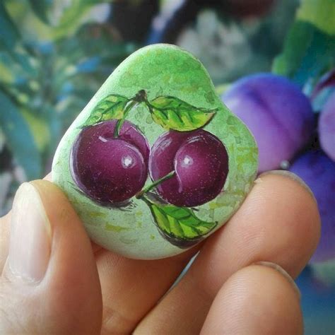 40 Awesome Diy Painted Rocks Fruits Ideas 10 Doityourzelf