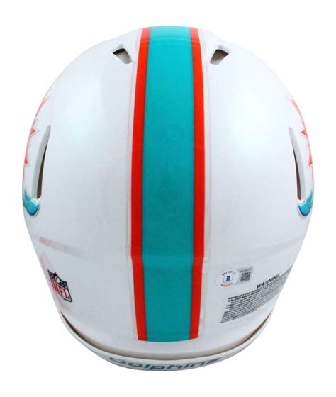 Tyreek Hill Autographed Miami Dolphins Authentic Speed Helmet Beckett ...