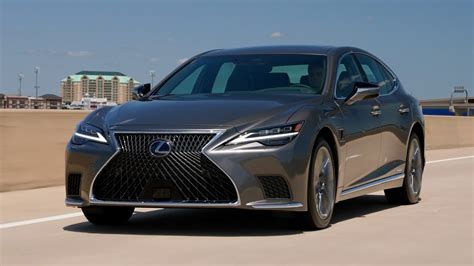 Lexus Teammate Advanced Drive Assist Review Better Than Teslas Autopilot