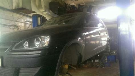 ПОМЕНЯЛ ПЕРЕДНИЙ ПОДШИПНИК СТУПИЦЫ — Opel Corsa C, 1,2 л, 2003 года ...