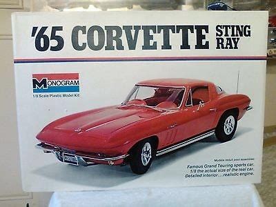 Monogram 1/8 Scale Model Car Kit 65 Corvette Sting Ray #2600 | Mercado Livre