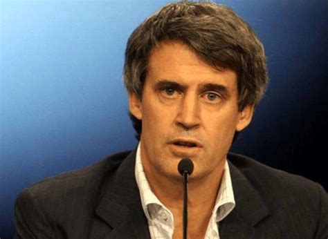 Para Prat Gay el proyecto oficial de Ganancias es la rebaja más grande de la historia