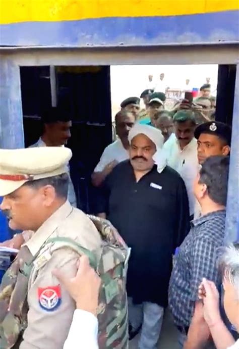 Prayagraj Police With Jailed Mafia Atiq Ahmed Outside The Sabarmati