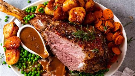 Roast Lamb Leg With Gravy Youtube