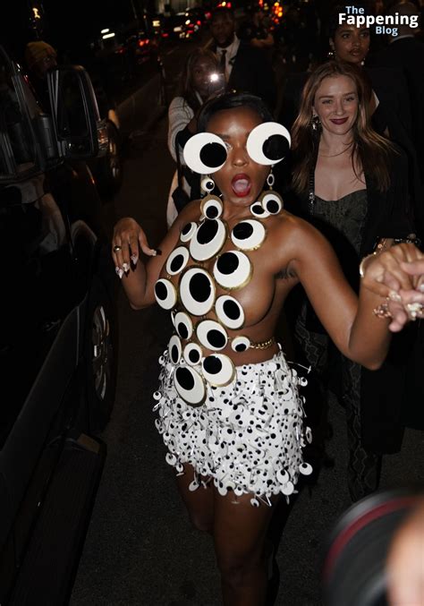 Janelle Mon E Flashes Her Nude Boobs At The Met Gala After Party