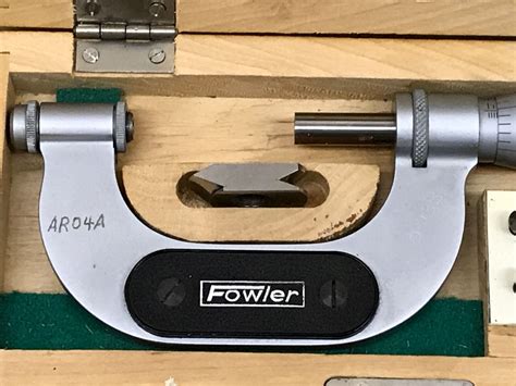 Fowler 1 2 001 Thread Micrometer W 6 Anvil Set Btm Industrial