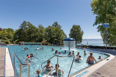 Badeg Ste Und Wasserwacht Retten J Hrige Vor Dem Ertrinken