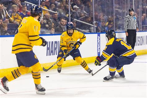 Frozen Four Preview Blue Blood Meets New Blood As Quinnipiac Seeks