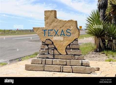 Welcome Sign Of Texas Hi Res Stock Photography And Images Alamy