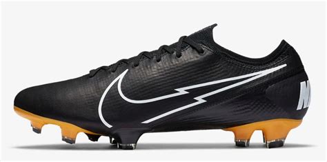 The Best 10 Nike Womens Football Boots You Can Buy Today - Pro Football Lounge