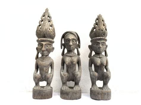 Naked Statue Nias WARRIOR Panglima Statue Sculpture Image Icon