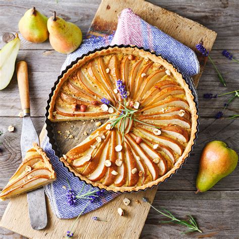 Birnen Haselnuss Tarte Mit Lavendelhonig Rezept Backmomente De