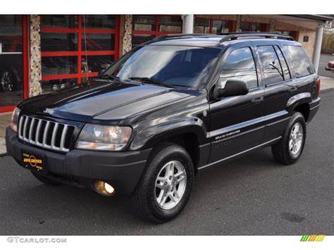 Brillant Black Crystal Pearl Jeep Grand Cherokee Laredo X