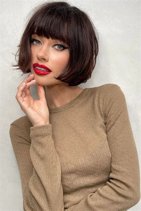 20 Short French Bob Styles That Are Incredibly Chic In 2024 Short Bob