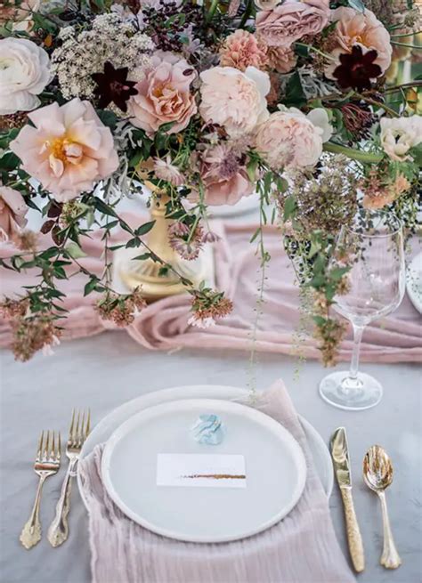 Beautiful Dusty Rose Wedding Ideas That Will Take Your Breath Away